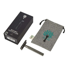 Razor  w/ Travel Bag